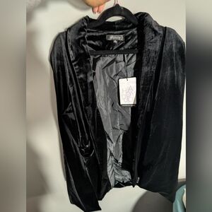 HAODUOYI Luxe Black Velvet Jacket